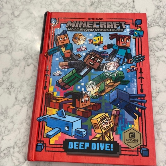 Minecraft Woodsword Chronicles books 3 & 5 - Picture 5 of 8